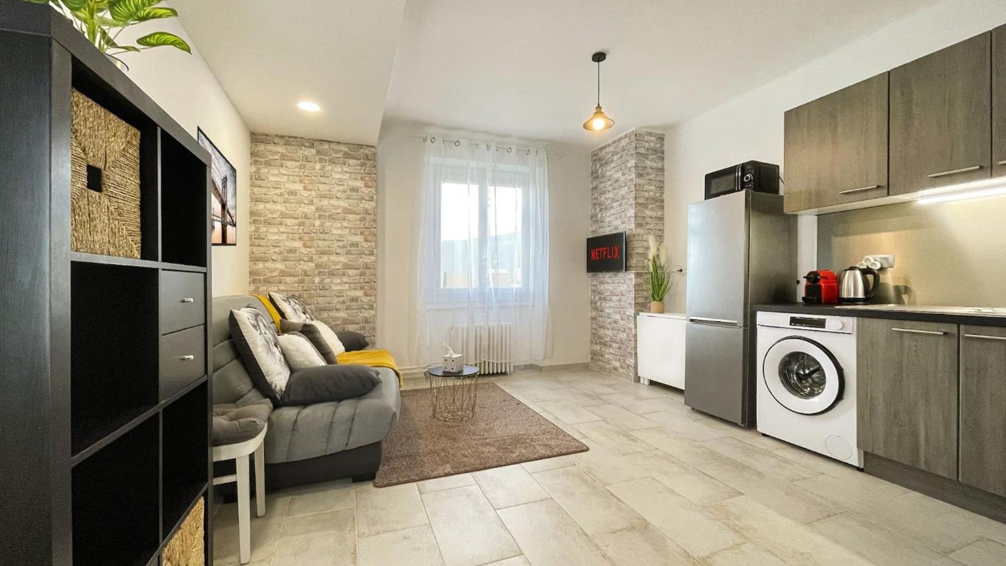 Homey Keola - Parking Prive Gratuit - Aux Portes De Geneve - Au Pied Du Tram - Appartement Avec 1 Chambre Et Un Grand Salon Avec Un Canape-Lit Ambilly ภายนอก รูปภาพ